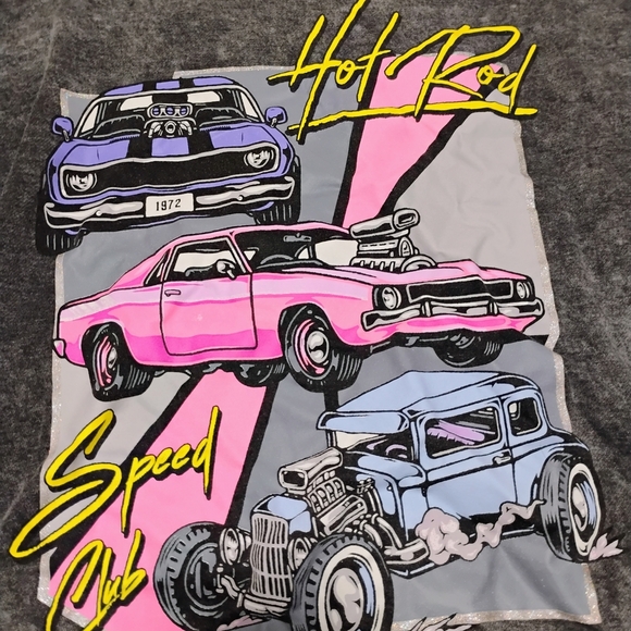 No Boundaries Gray Hot Rod Graphic Long Sleeve Tee - Picture 2 of 12